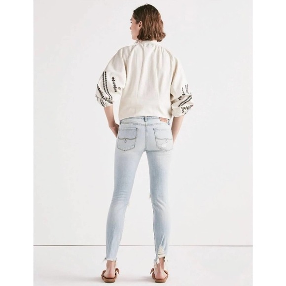 Lucky Brand 4/27 Distressed Lolita Mid Rise Skinny Light Wash Women's Jeans - Picture 2 of 7